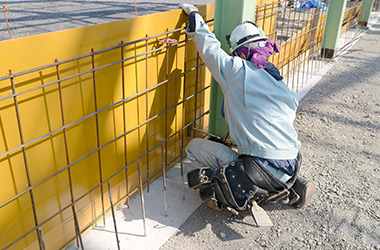 コンクリート型枠用塗装合板
